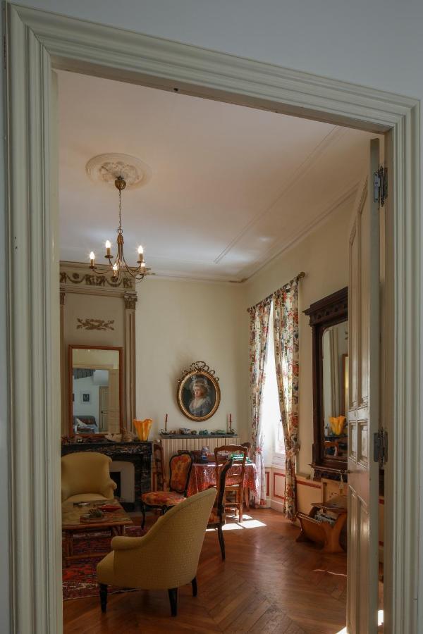 Le 37 Malaucene Bed and Breakfast Exteriör bild