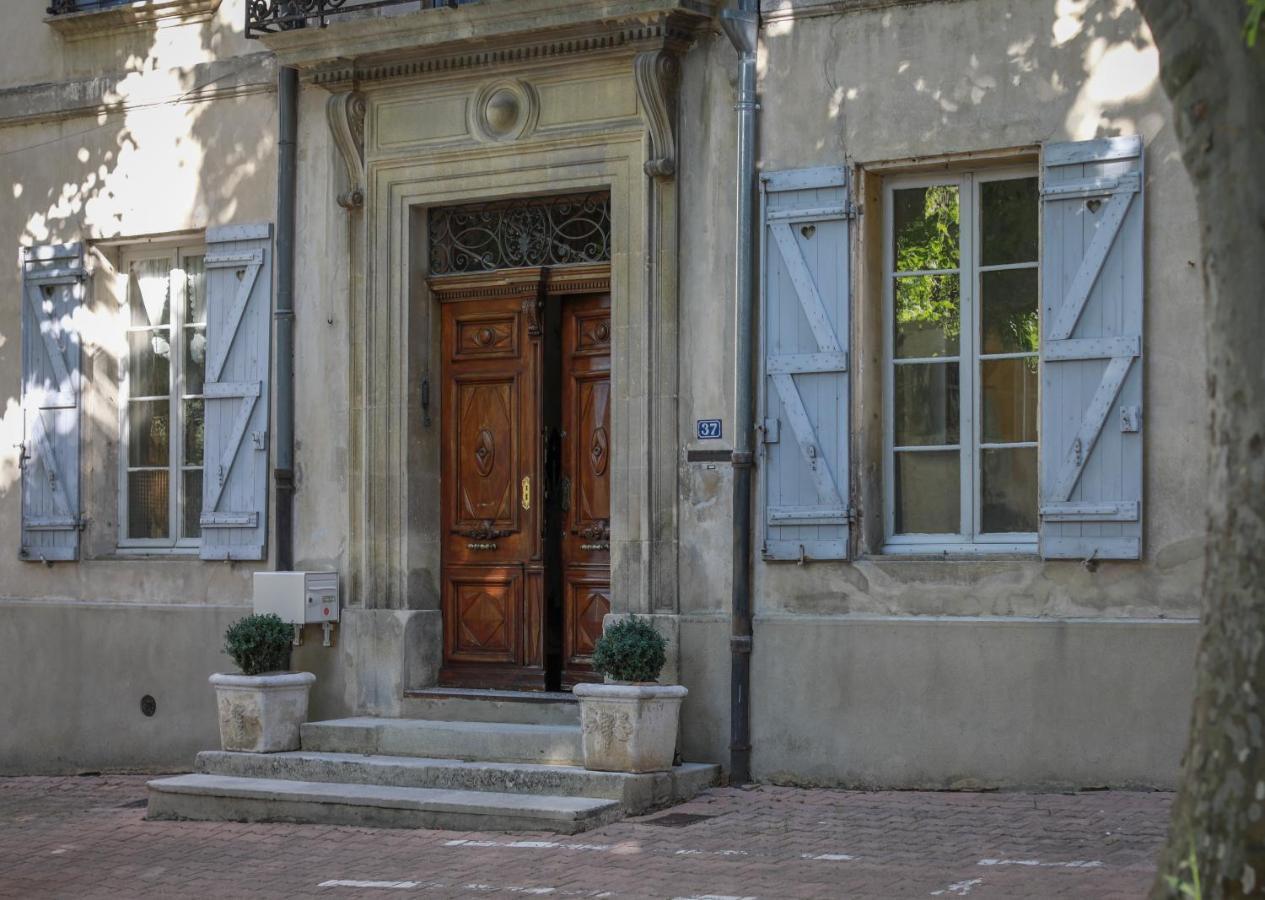 Le 37 Malaucene Bed and Breakfast Exteriör bild