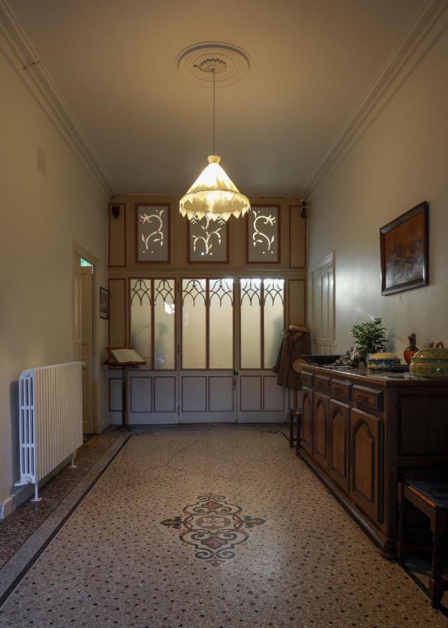 Le 37 Malaucene Bed and Breakfast Exteriör bild
