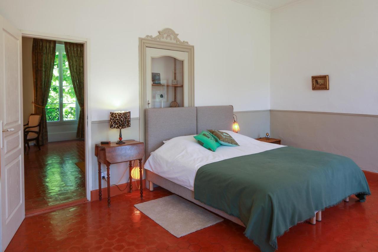 Le 37 Malaucene Bed and Breakfast Rum bild